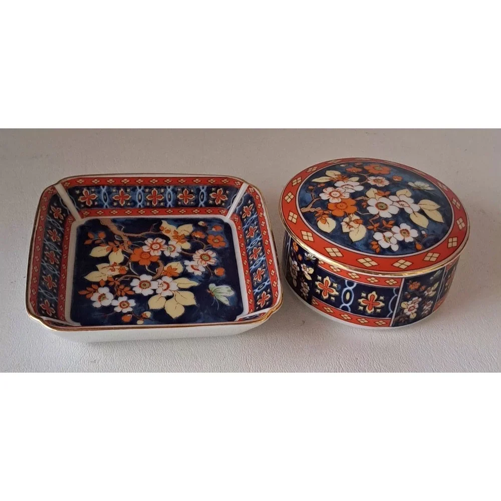 Vintage Chinese Porcelain Trinket Box Set